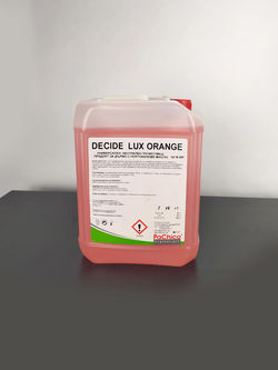За подове и твърди повърхности Decide Lux Orange 5000мл